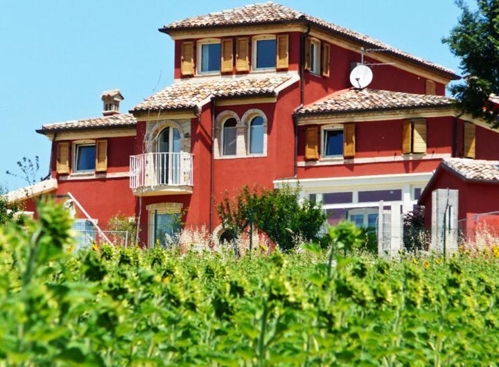 L'Antigo Granaro Guest House Agugliano Exterior photo