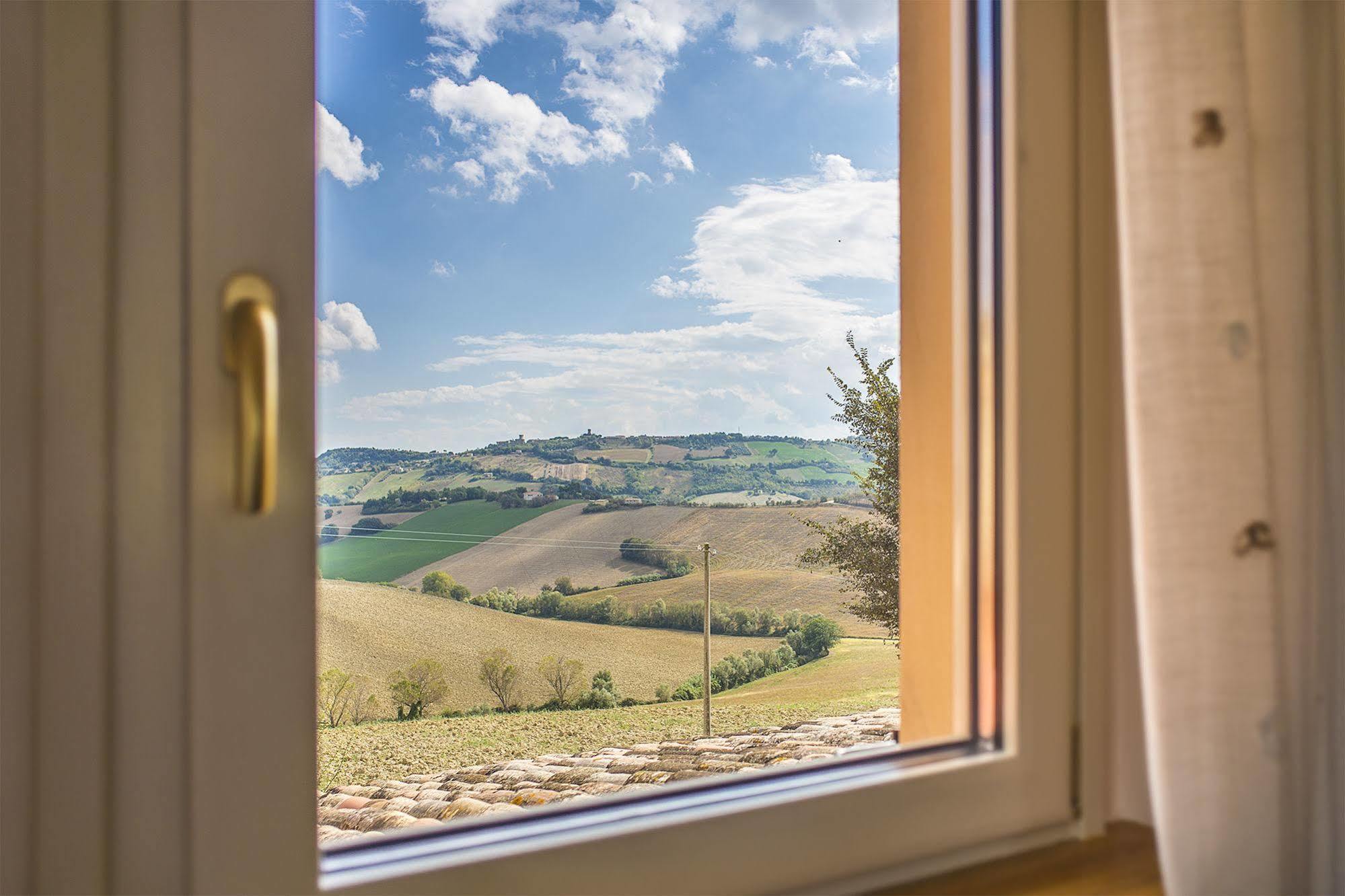 L'Antigo Granaro Guest House Agugliano Exterior photo